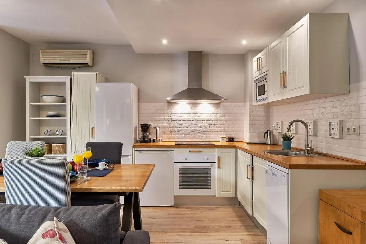 Apartamento H&T Dream Stays - Victoria Malaga Center